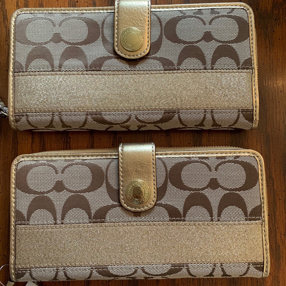 Coach Wallet *New*